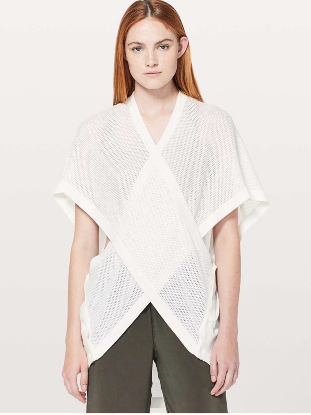 Lululemon Long Weekend Wrap